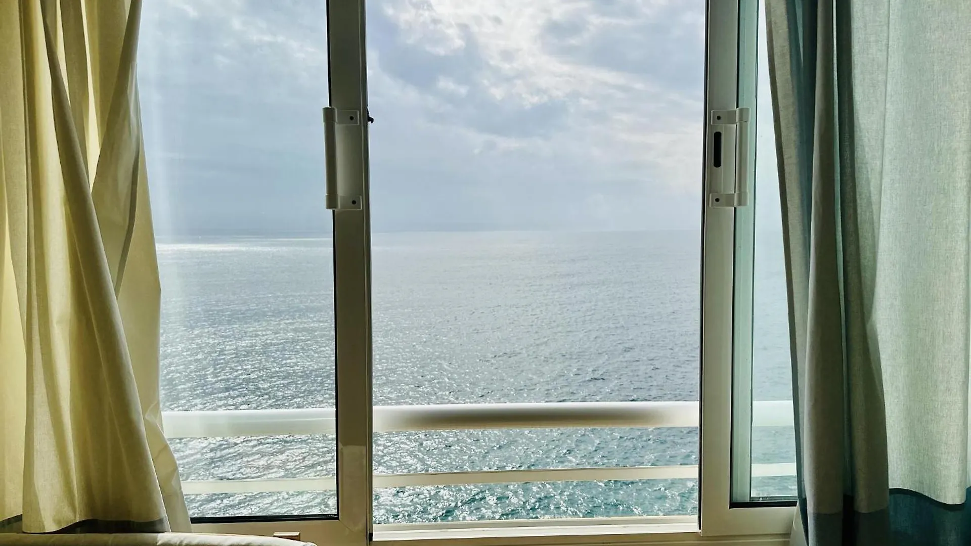 Daire Apartamento En 1ª Linea Con Vistas, Piscina Y Acceso A Calanques - Es-258-97 Roses